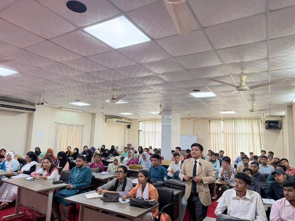 AIUB Law Faculty Conducts Moot Court Training Session at NSTU